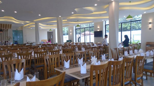 Nhà hàng Galaxy - khách sạn Dragon Sea Sầm Sơn