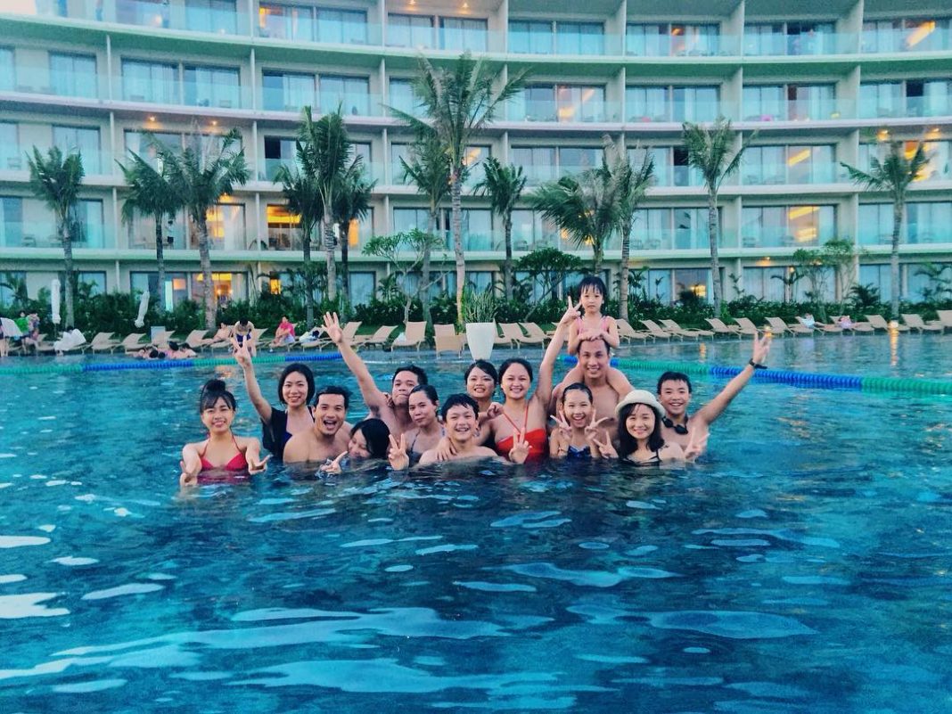 Bảng giá vé bể bơi FLC Sầm Sơn 2019 chi tiết nhất cho du khách